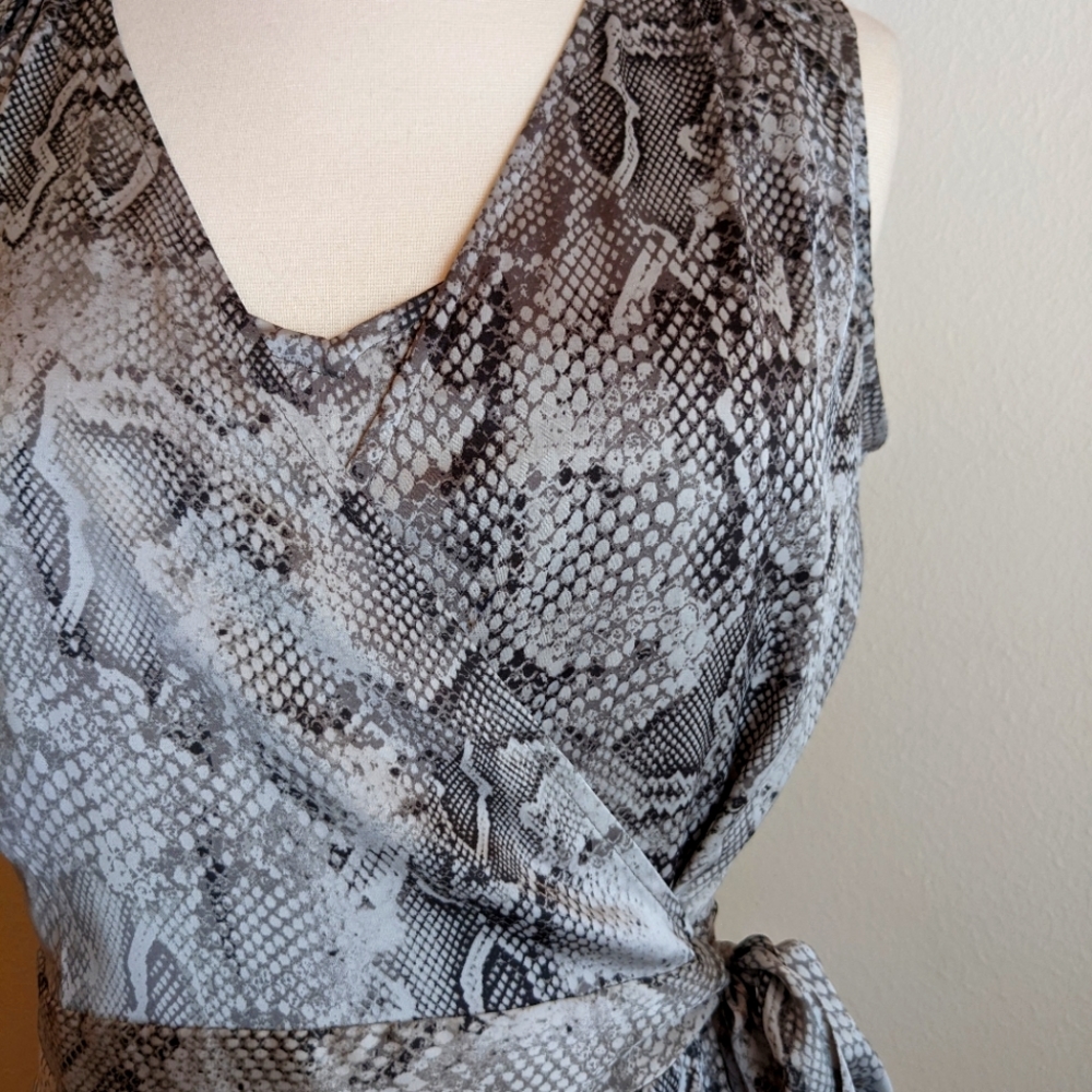 WHBM - Sz.0 - Lunar Python/Snake Dress - Picture 7 of 11